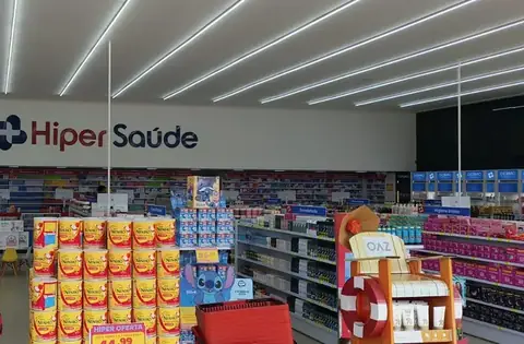 Interior real da Hiper Saúde